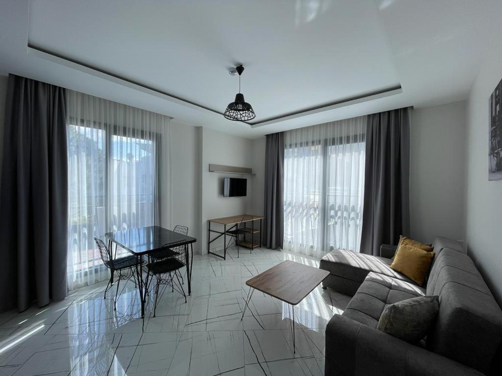 Apartamento Lotus Apart Kusadasi Exterior foto